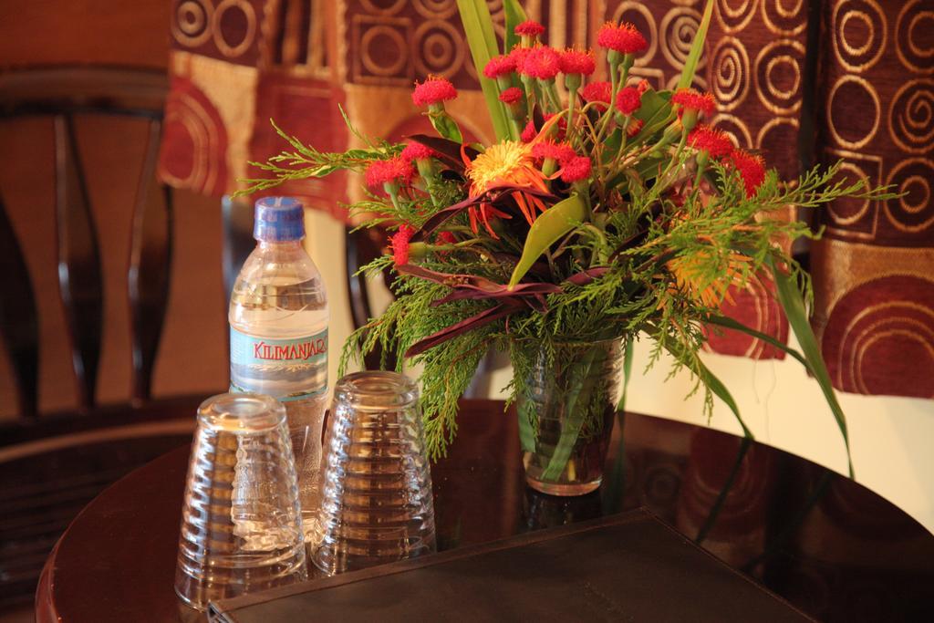 Highview Hotel Karatu Room photo