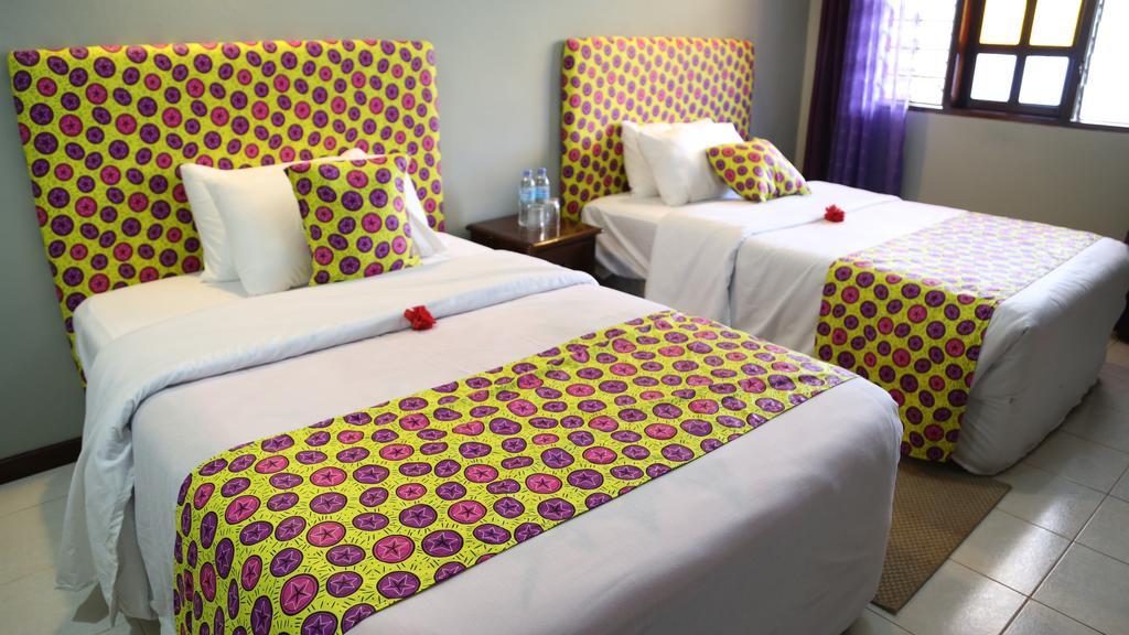 Highview Hotel Karatu Room photo
